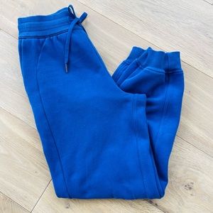 Lululemon Scuba High-Rise relaxed, jogger full length. Size 4